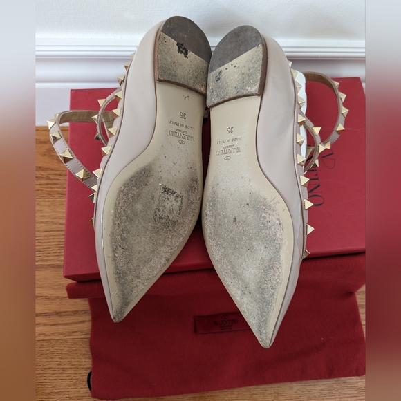Valentino Rockstud Flats - Picture 2 of 5
